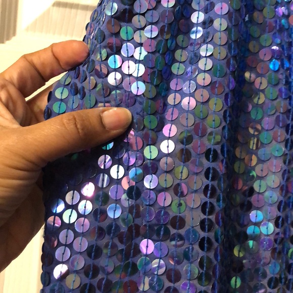 Dress - Picture 3 of 4